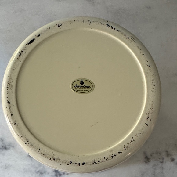 Vintage Floral Patterned Wastebasket or Trash Can - Picture 2 of 10